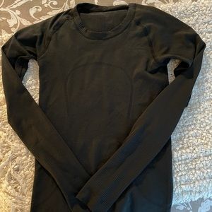 Lululemon Swiftly Tech Long Sleeve Shirt